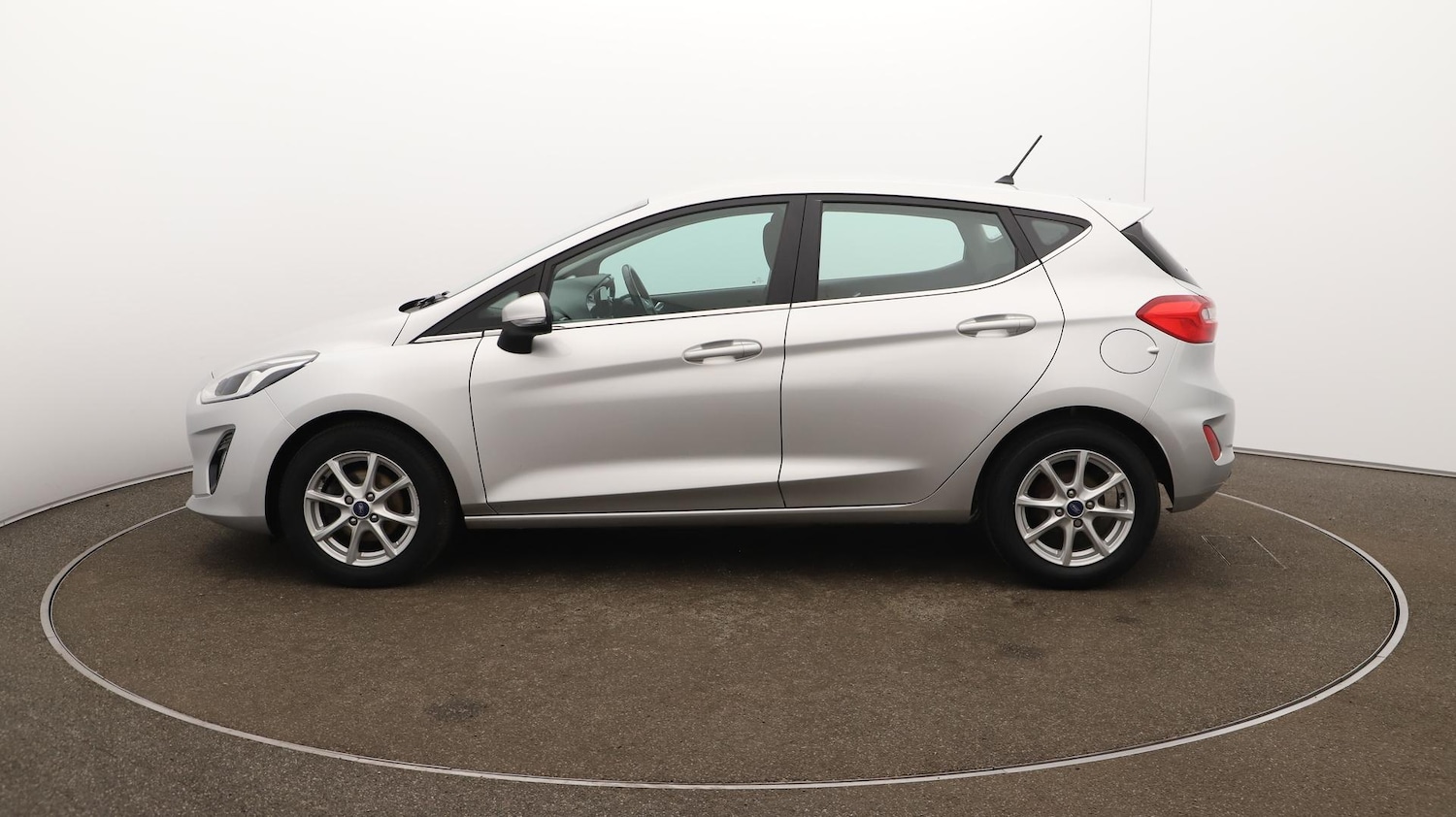 Used Ford Fiesta 2018 for sale - 76073136: Photo 64