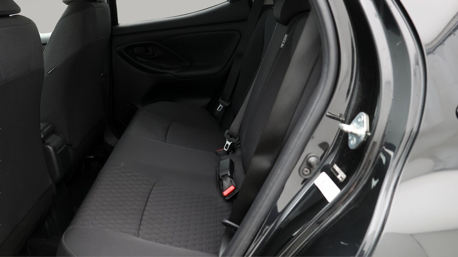 Used Toyota Yaris 2022 for sale - 77207048: Photo 16