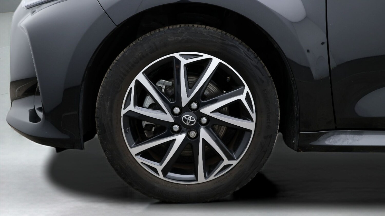 Used Toyota Yaris 2022 for sale - 77207048: Photo 18