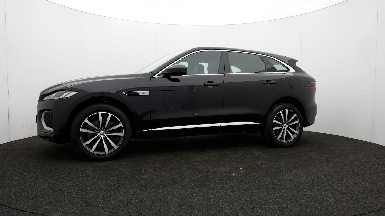 Used Jaguar F-Pace 2022 for sale - 76811101: Photo 64
