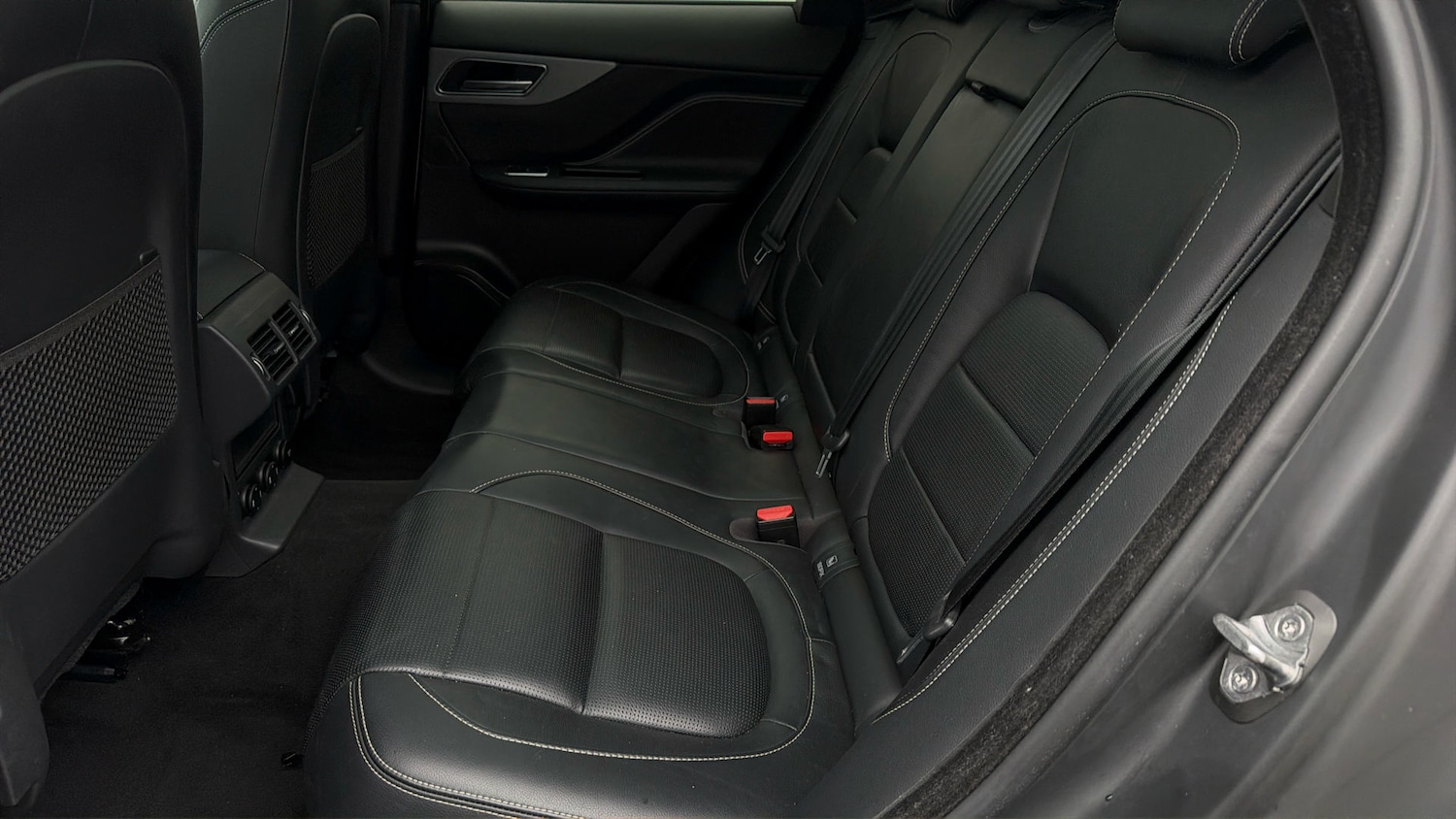 Used Jaguar F-Pace 2020 for sale - 77974708: Photo 15