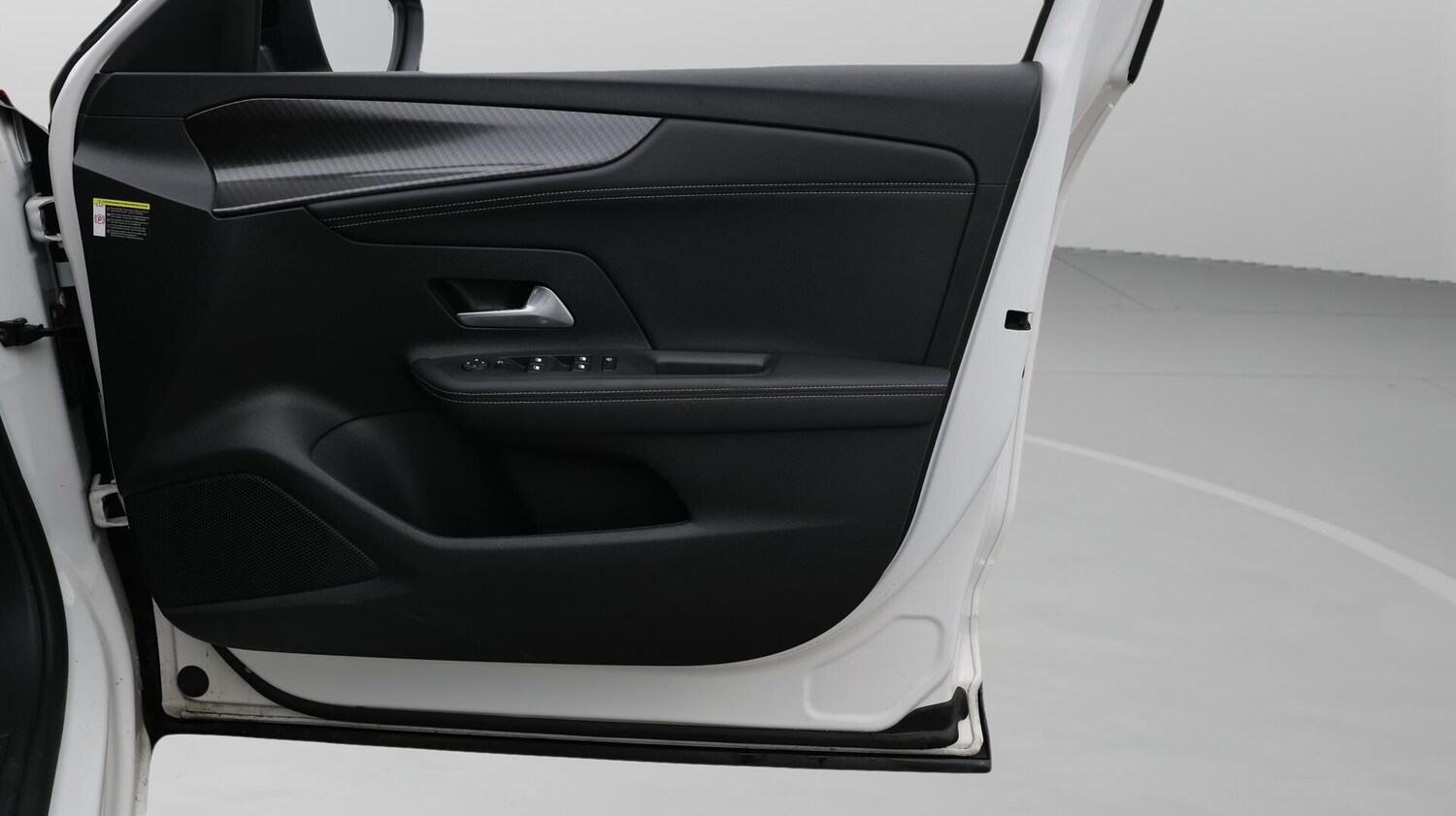 Used Vauxhall Mokka Electric 2022 for sale - 76538523: Photo 16