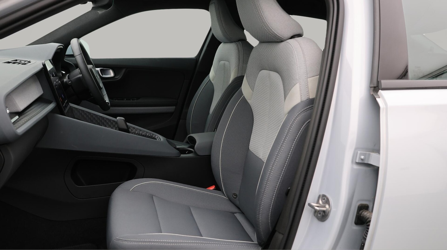 Used Polestar Polestar 2 2023 for sale - 76433144: Photo 15