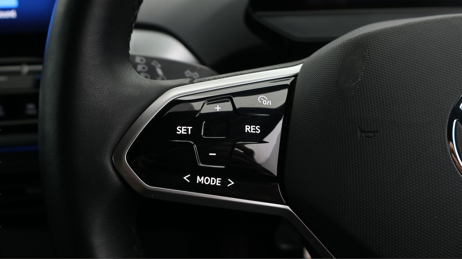 Used Volkswagen ID.4 2022 for sale - 76812470: Photo 25