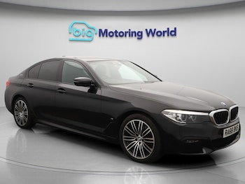 2018 (68) - 2.0 530e 9.2kWh M Sport Saloon 4dr Petrol Plug-in Hybrid Auto Euro 6 (s/s)