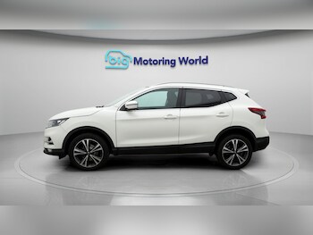 Used Nissan Qashqai 2017 for sale - 77261812: Photo