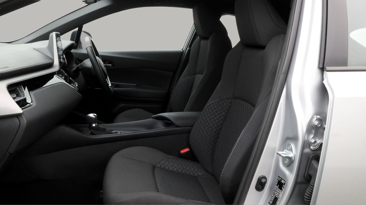 Used Toyota C-HR 2023 for sale - 77631153: Photo 14