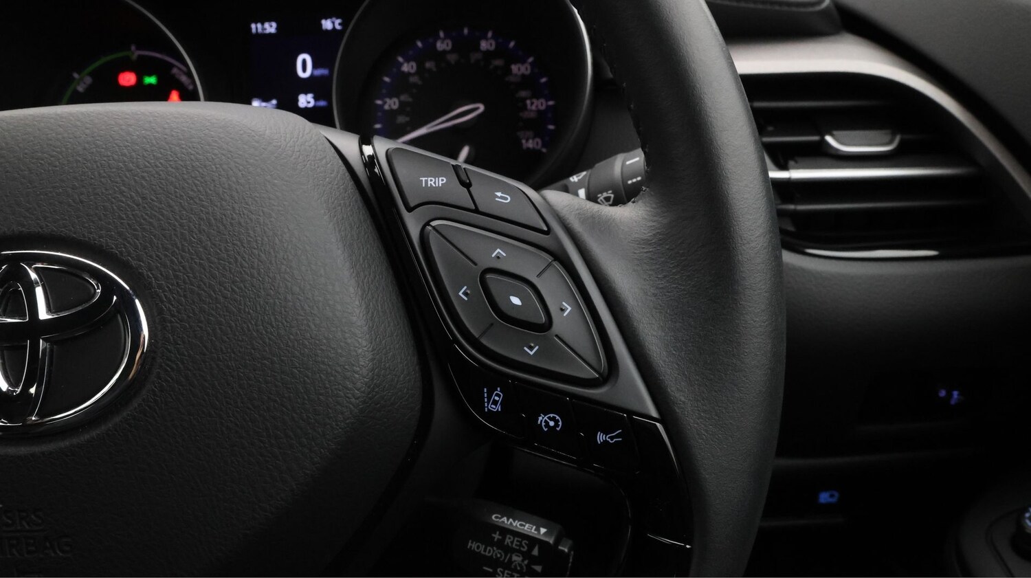 Used Toyota C-HR 2023 for sale - 77631153: Photo 27