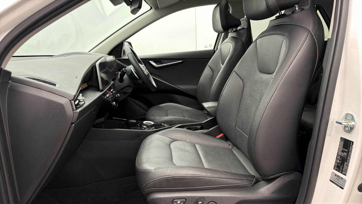 Used Kia Niro 2023 for sale - 77951173: Photo 13