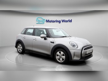 Used MINI Hatch 2023 for sale - 77475704: Photo