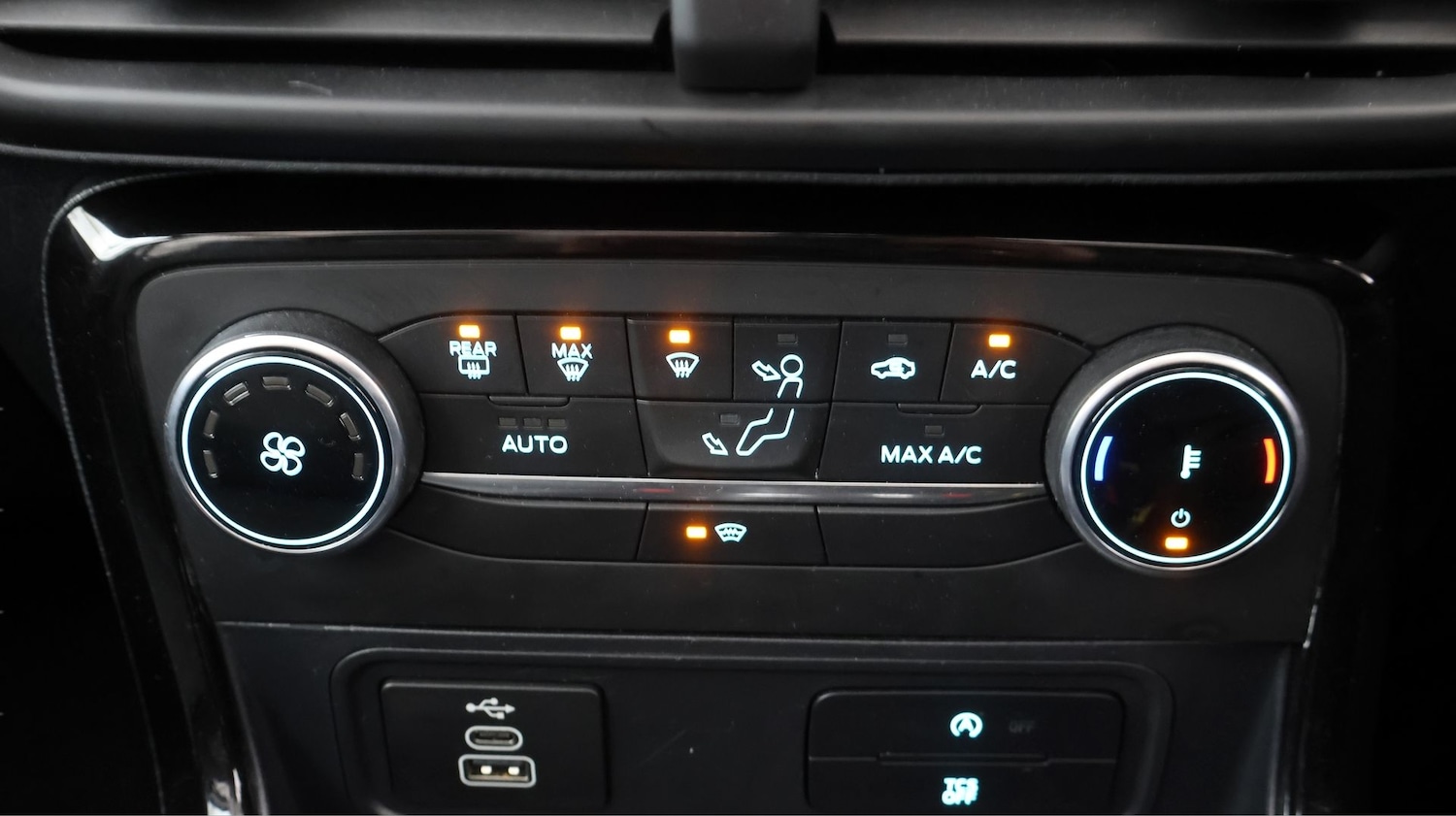 Used Ford Ecosport 2023 for sale - 77688941: Photo 12