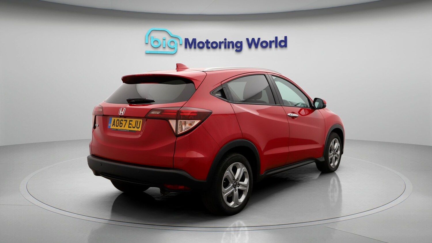 Used Honda HR-V 2017 for sale - 77271140: Photo 7