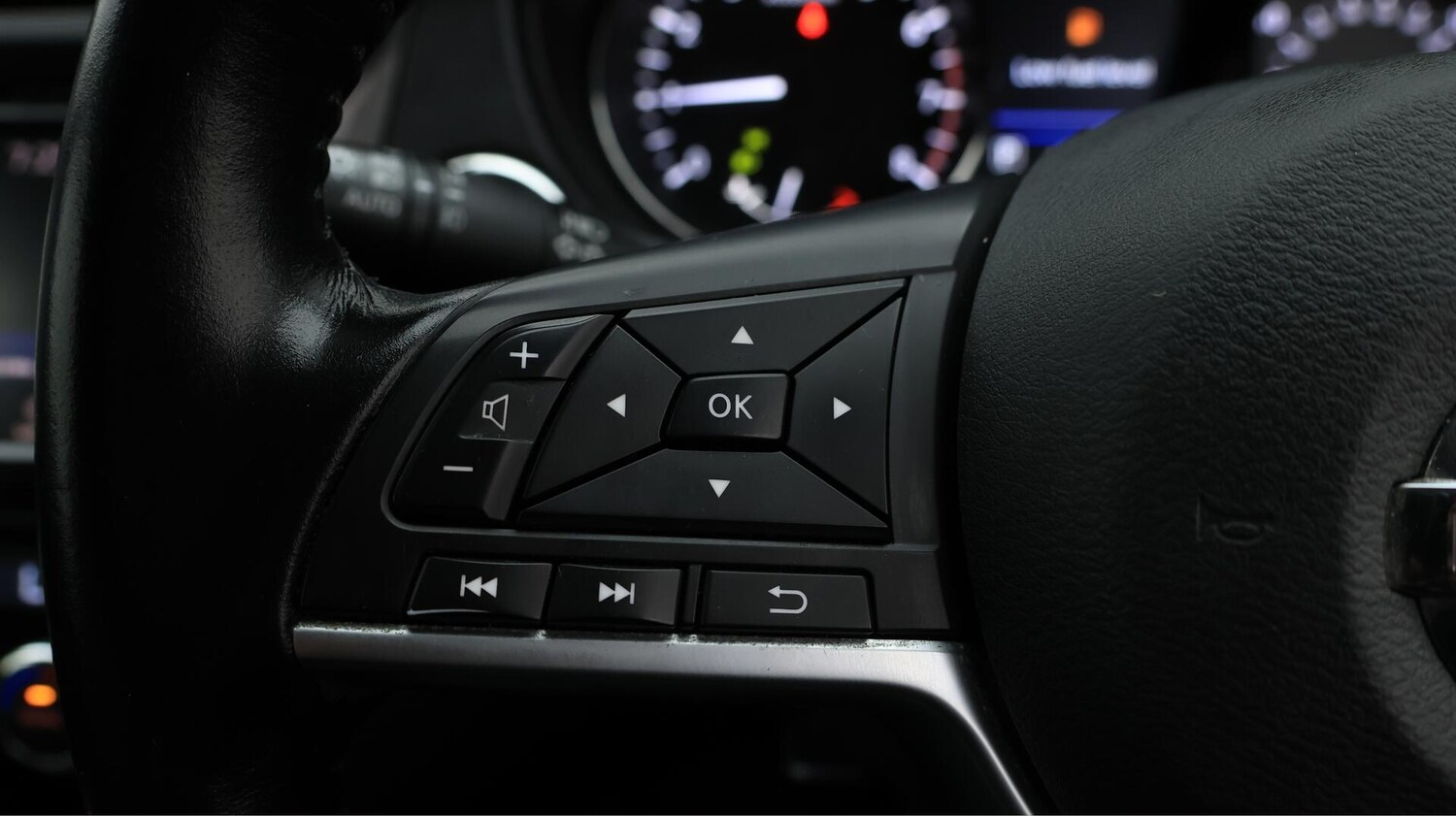 Used Nissan X-Trail 2020 for sale - 76000769: Photo 26