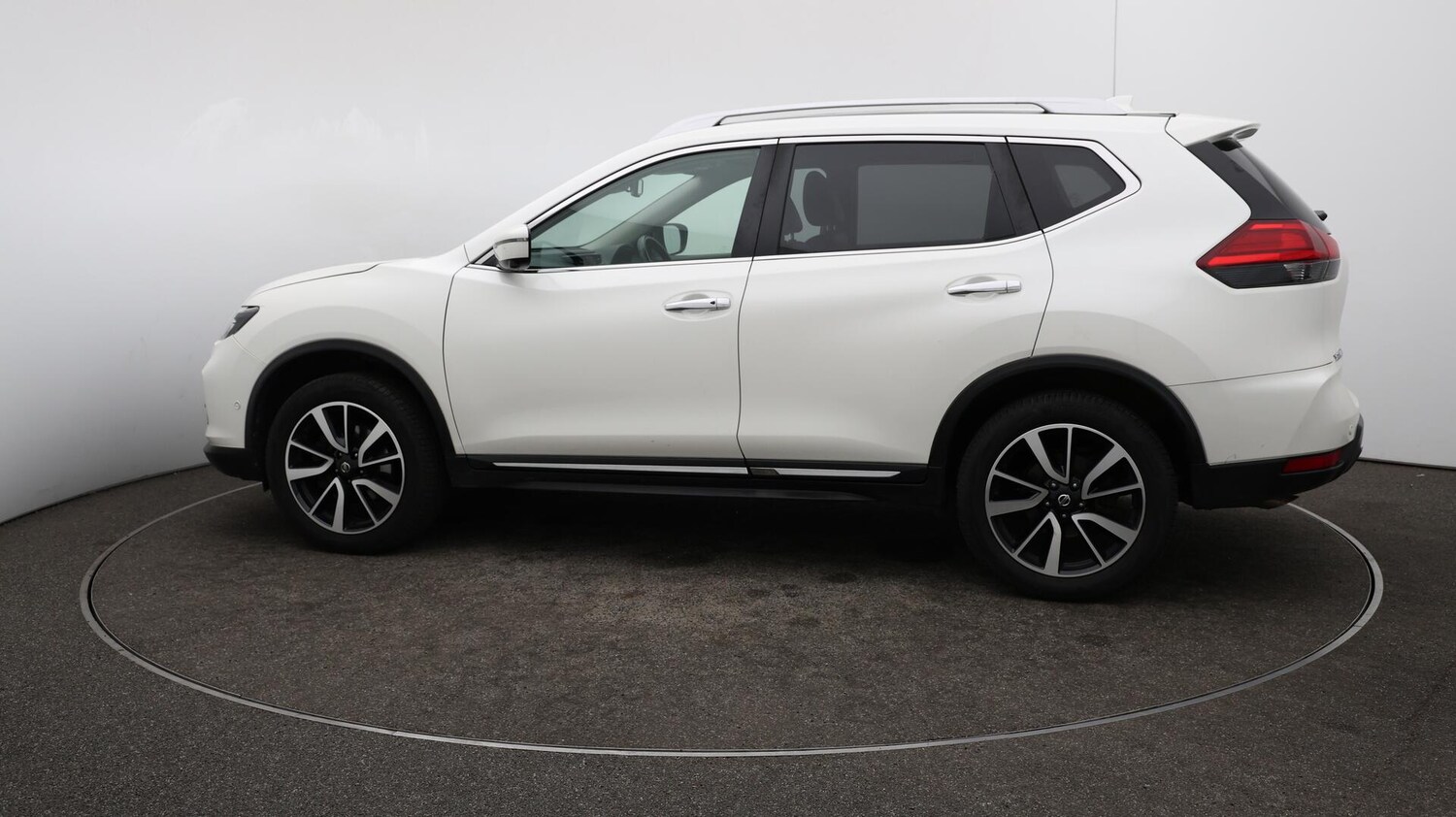 Used Nissan X-Trail 2020 for sale - 76000769: Photo 61