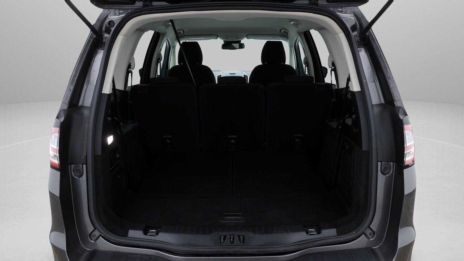 Used Ford Galaxy 2020 for sale - 77199272: Photo 17