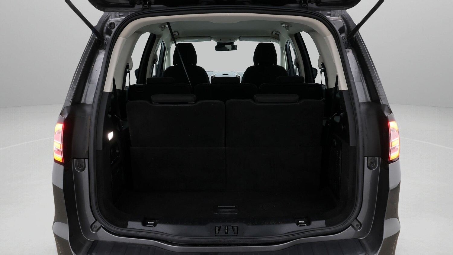 Used Ford Galaxy 2020 for sale - 77199272: Photo 27