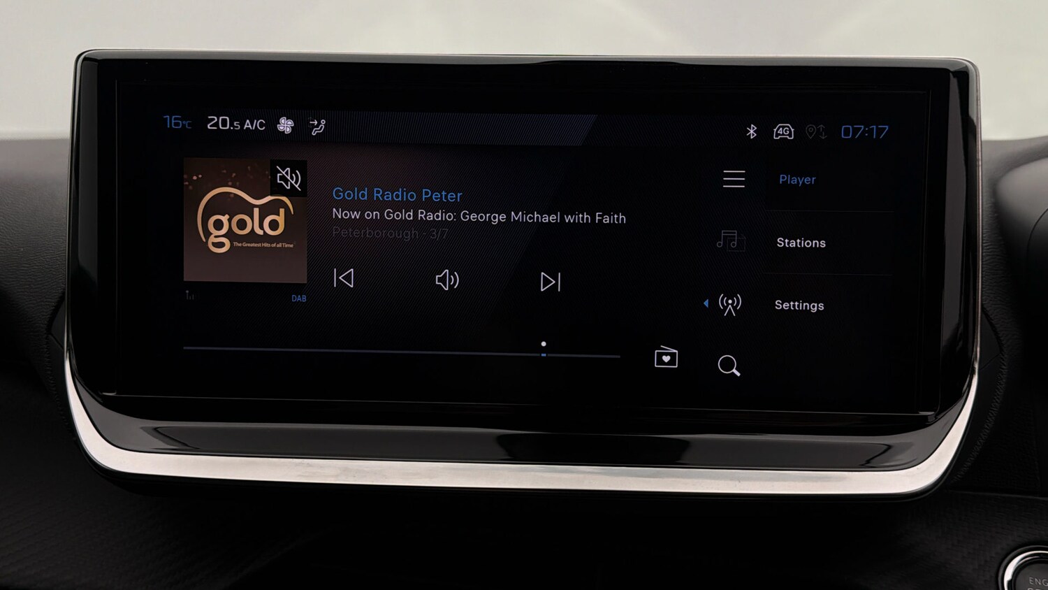 Used Peugeot 2008 2024 for sale - 77951170: Photo 10