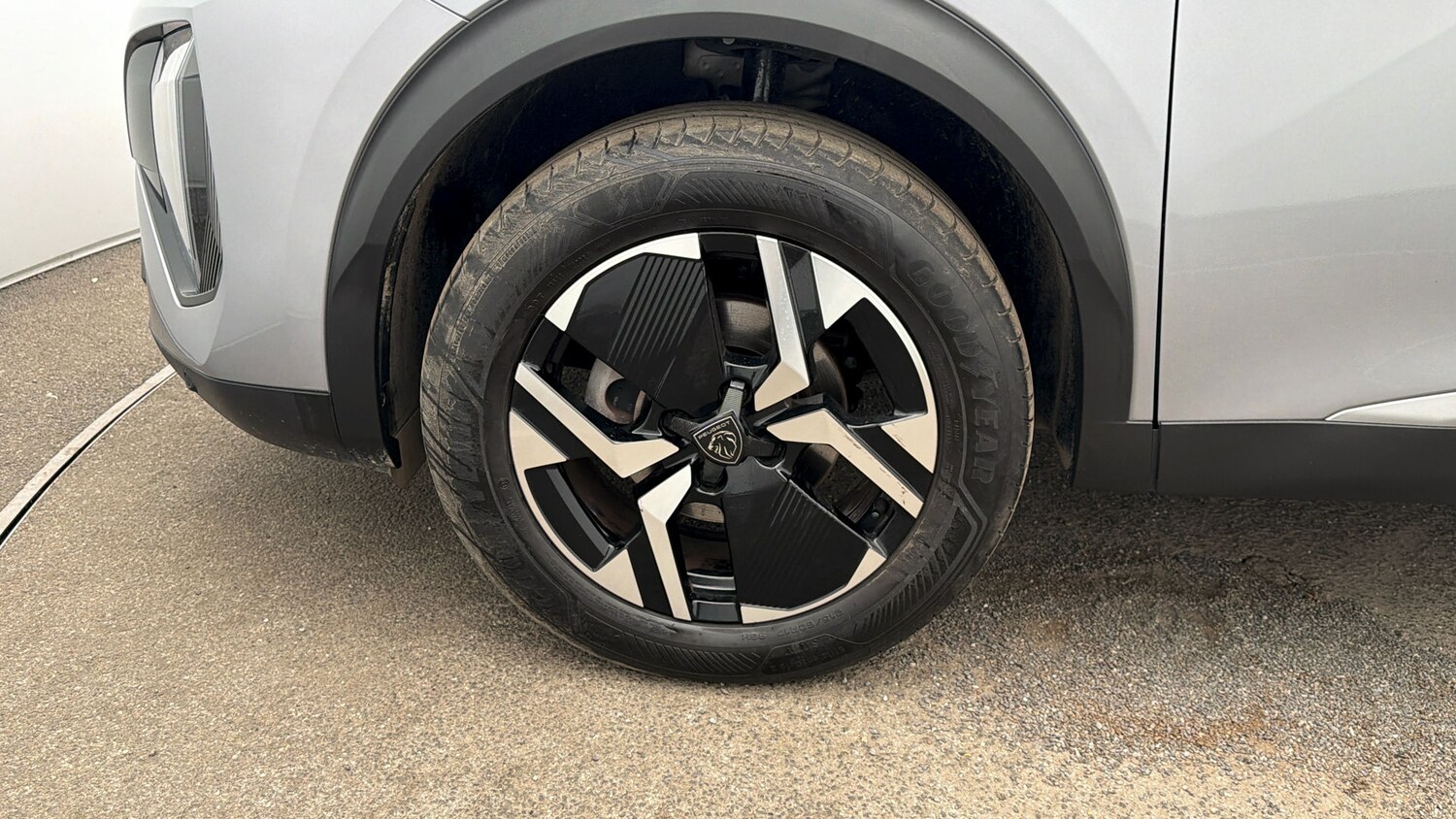 Used Peugeot 2008 2024 for sale - 77951170: Photo 17