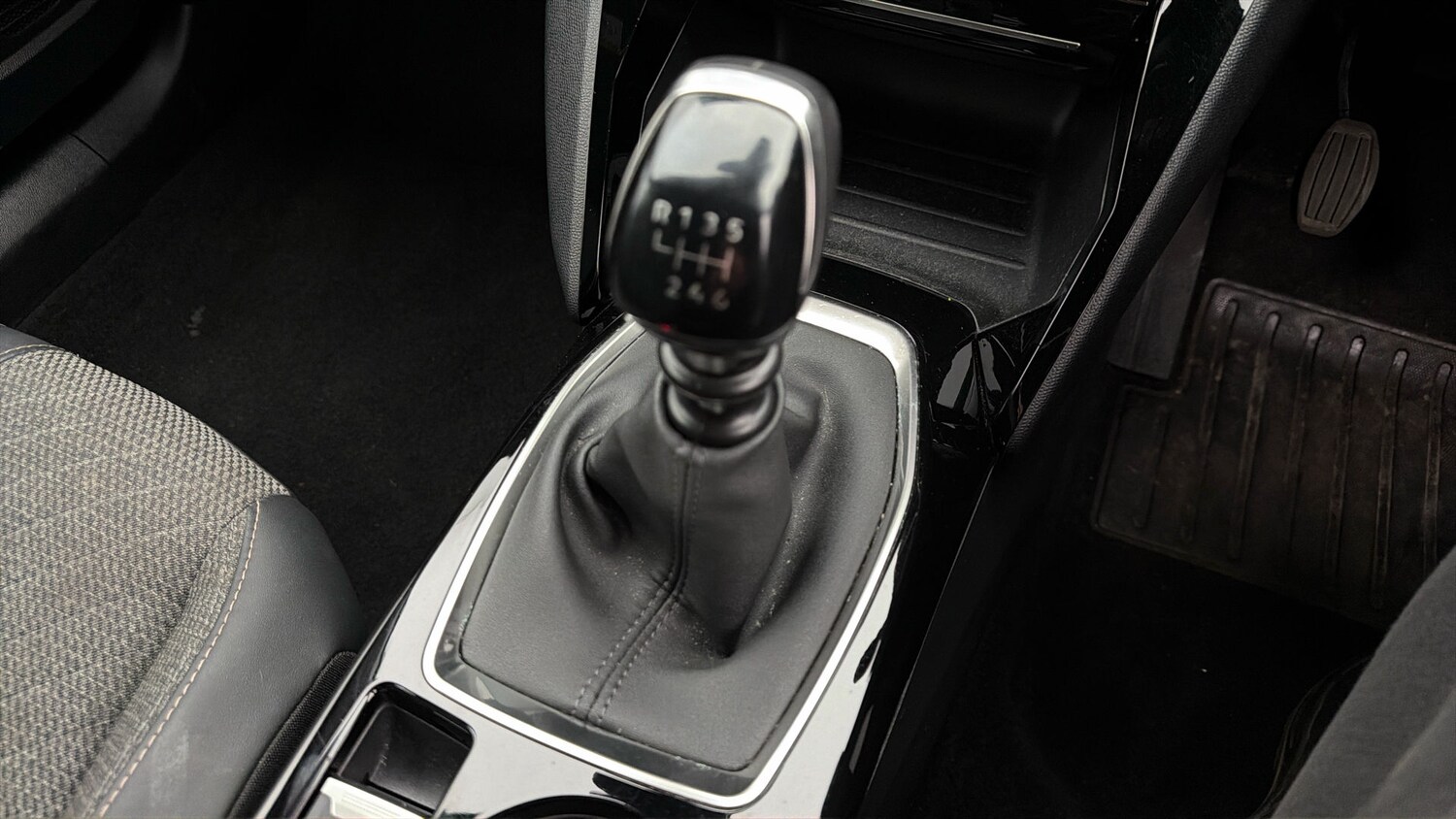 Used Peugeot 2008 2024 for sale - 77951170: Photo 25