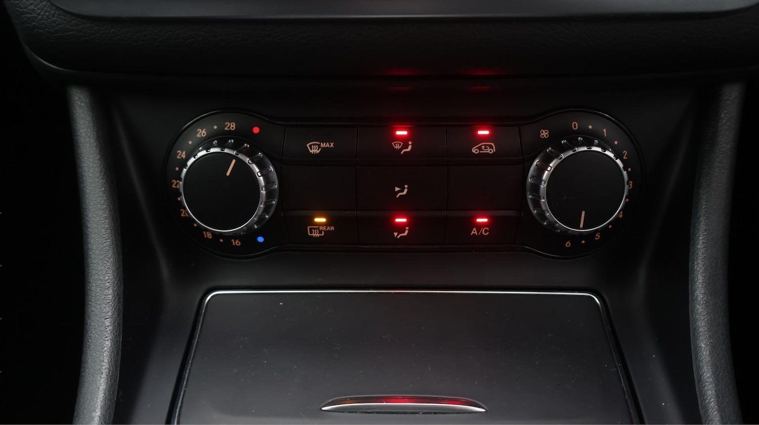 Used Mercedes-Benz GLA 2019 for sale - 77578087: Photo 12