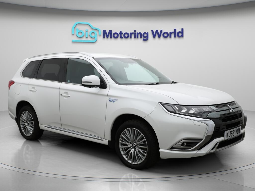 Used Mitsubishi Outlander 2018 for sale - 76349444: Photo 1