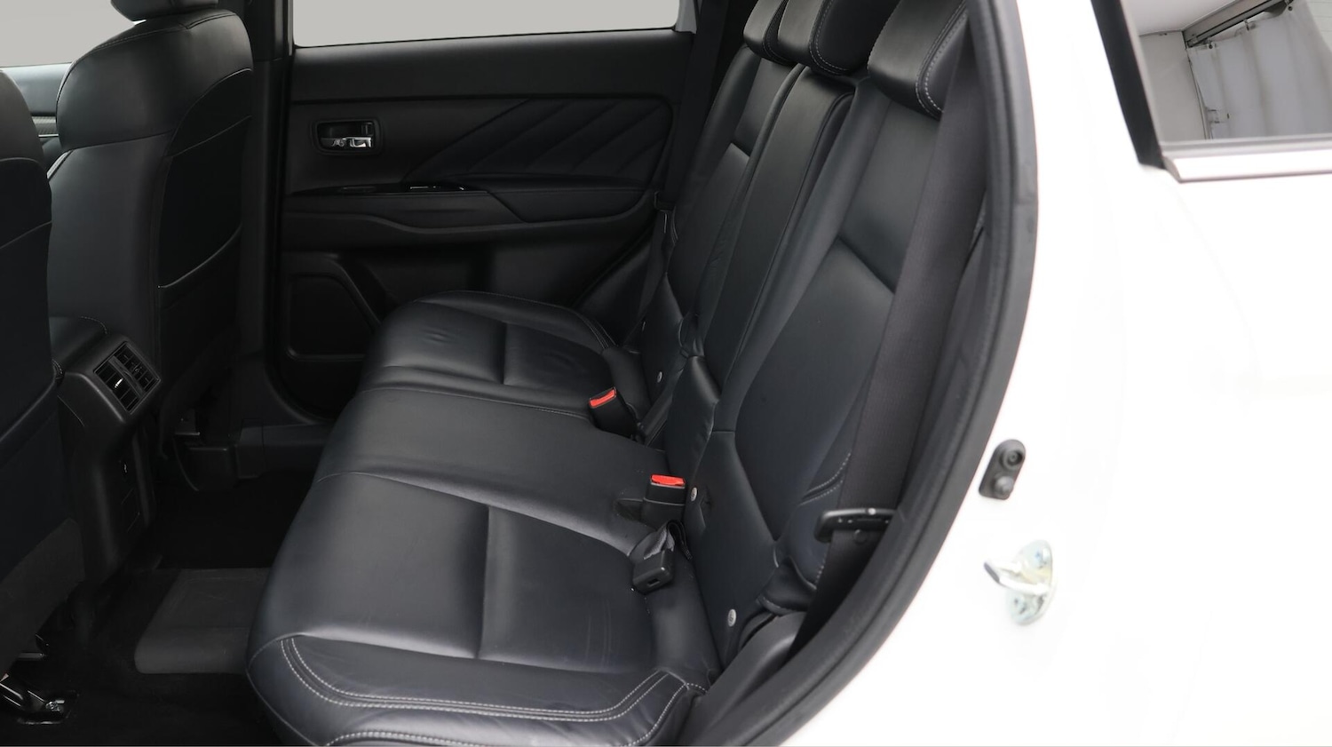 Used Mitsubishi Outlander 2018 for sale - 76349444: Photo 17