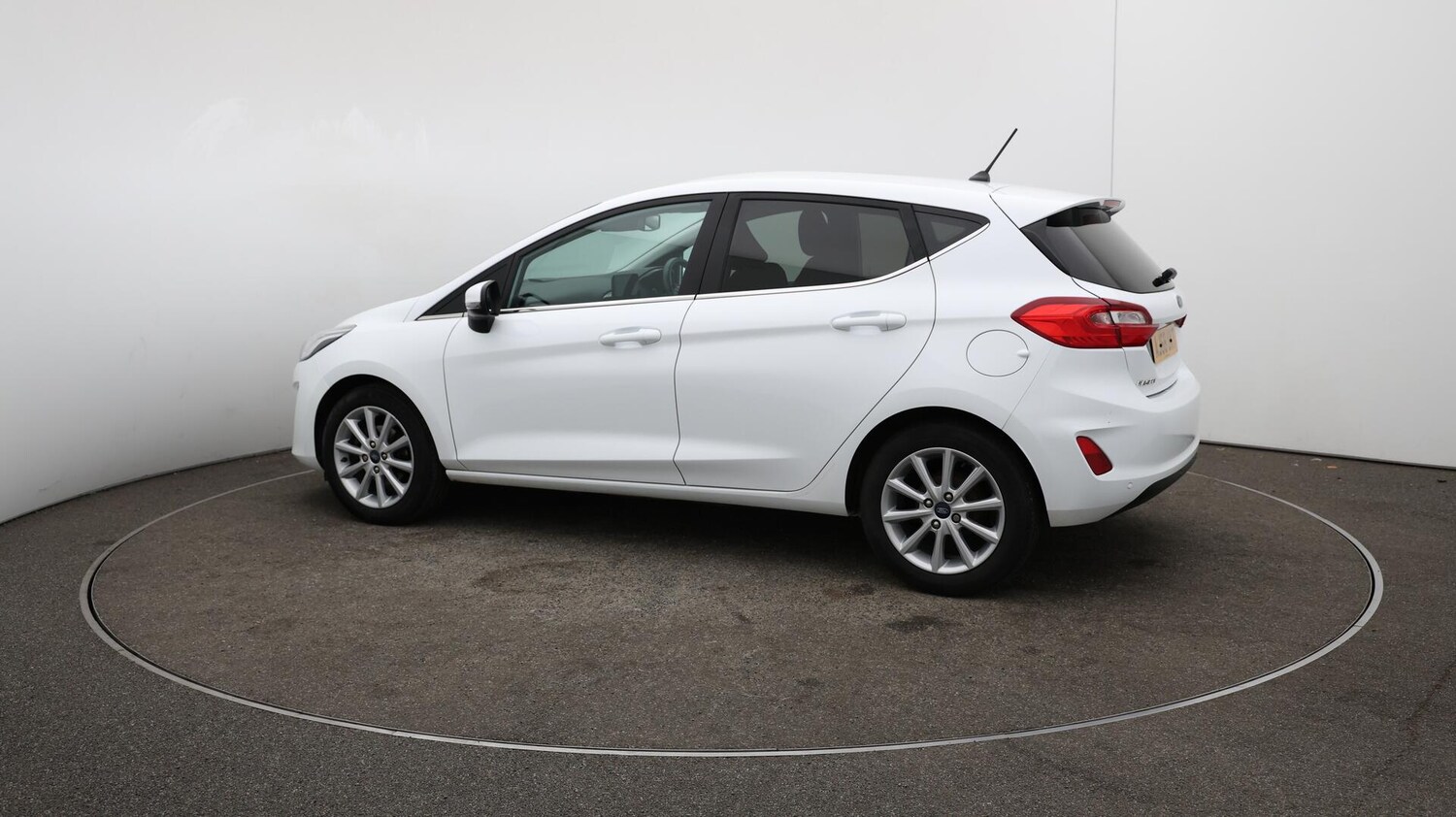Used Ford Fiesta 2018 for sale - 76060981: Photo 45