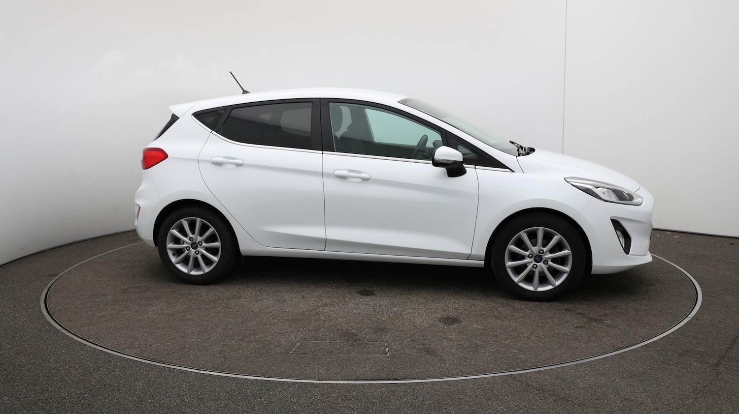 Used Ford Fiesta 2018 for sale - 76060981: Photo 46