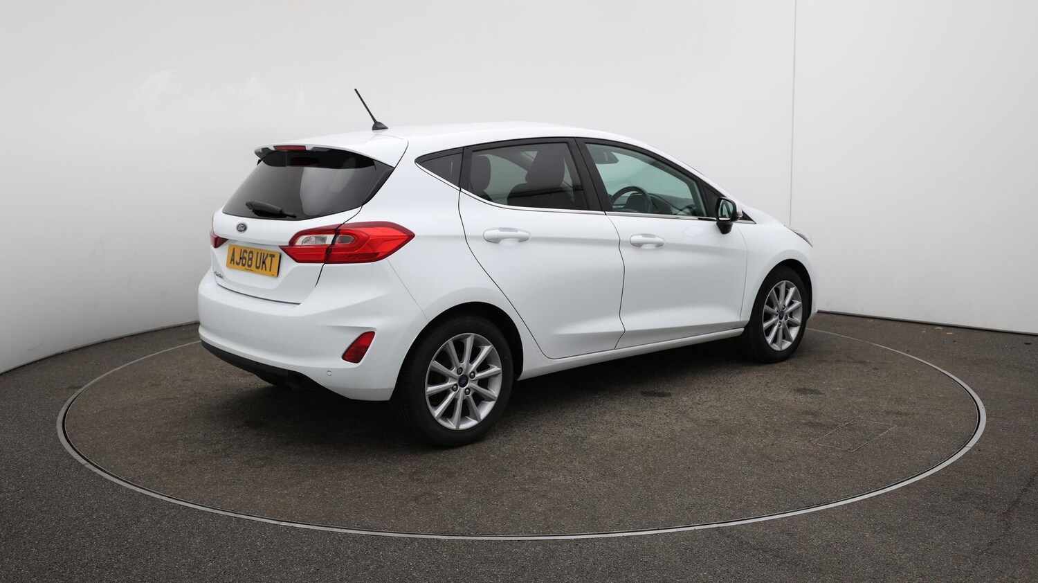 Used Ford Fiesta 2018 for sale - 76060981: Photo 51