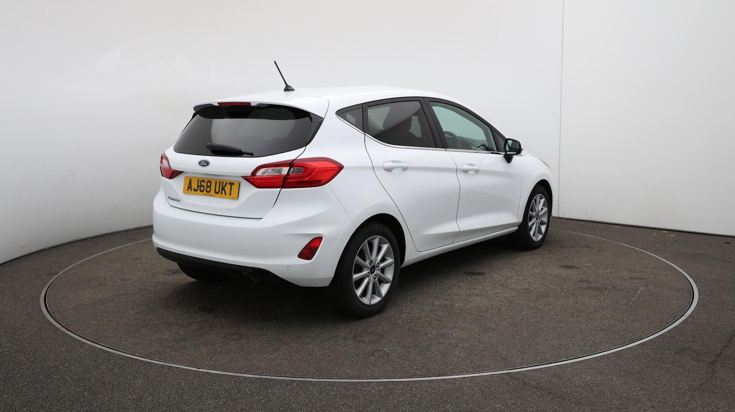 Used Ford Fiesta 2018 for sale - 76060981: Photo 52