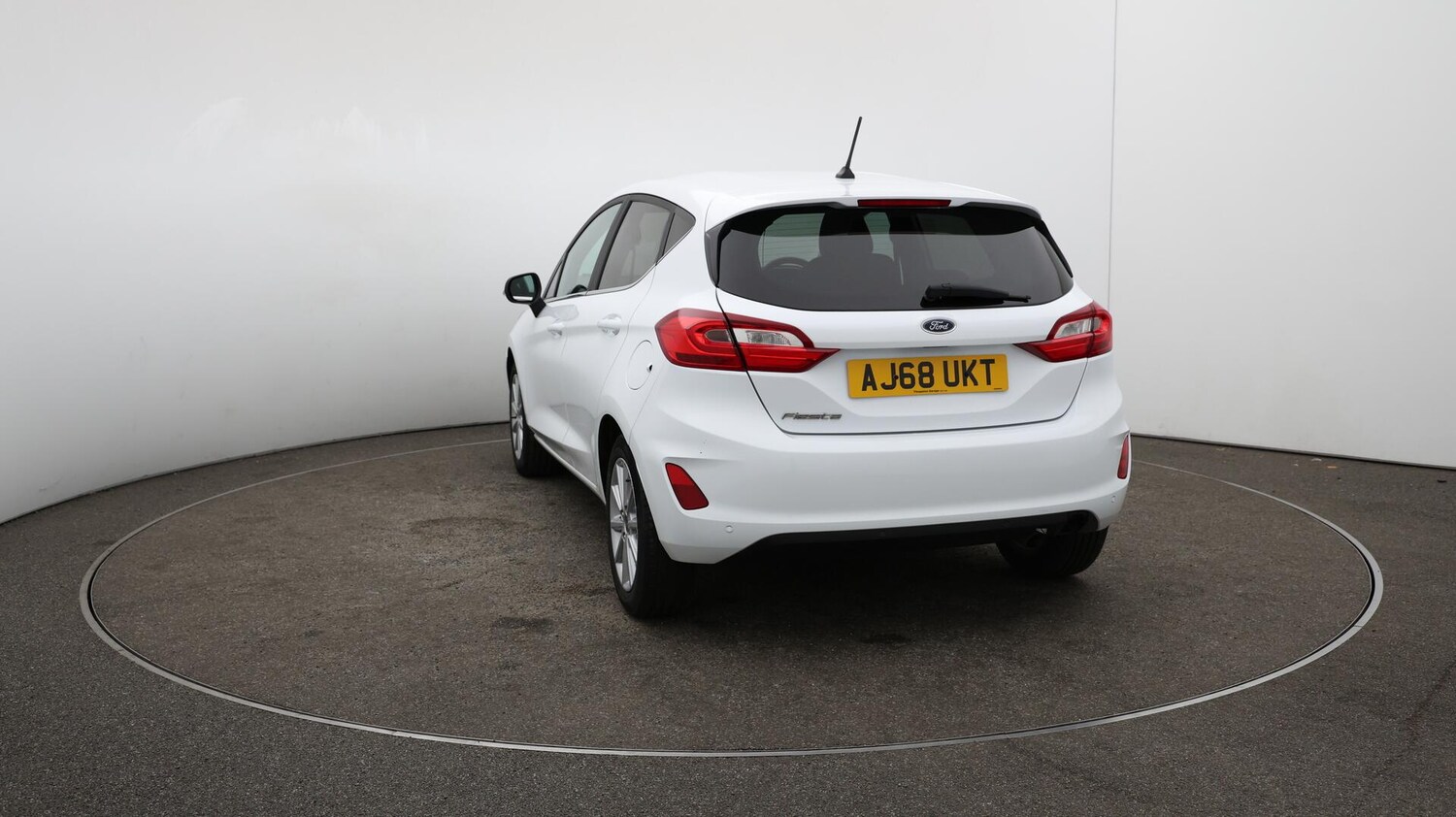 Used Ford Fiesta 2018 for sale - 76060981: Photo 58