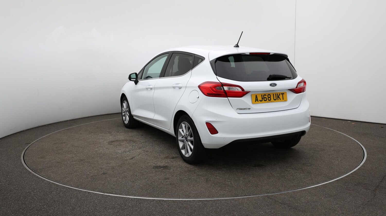 Used Ford Fiesta 2018 for sale - 76060981: Photo 59