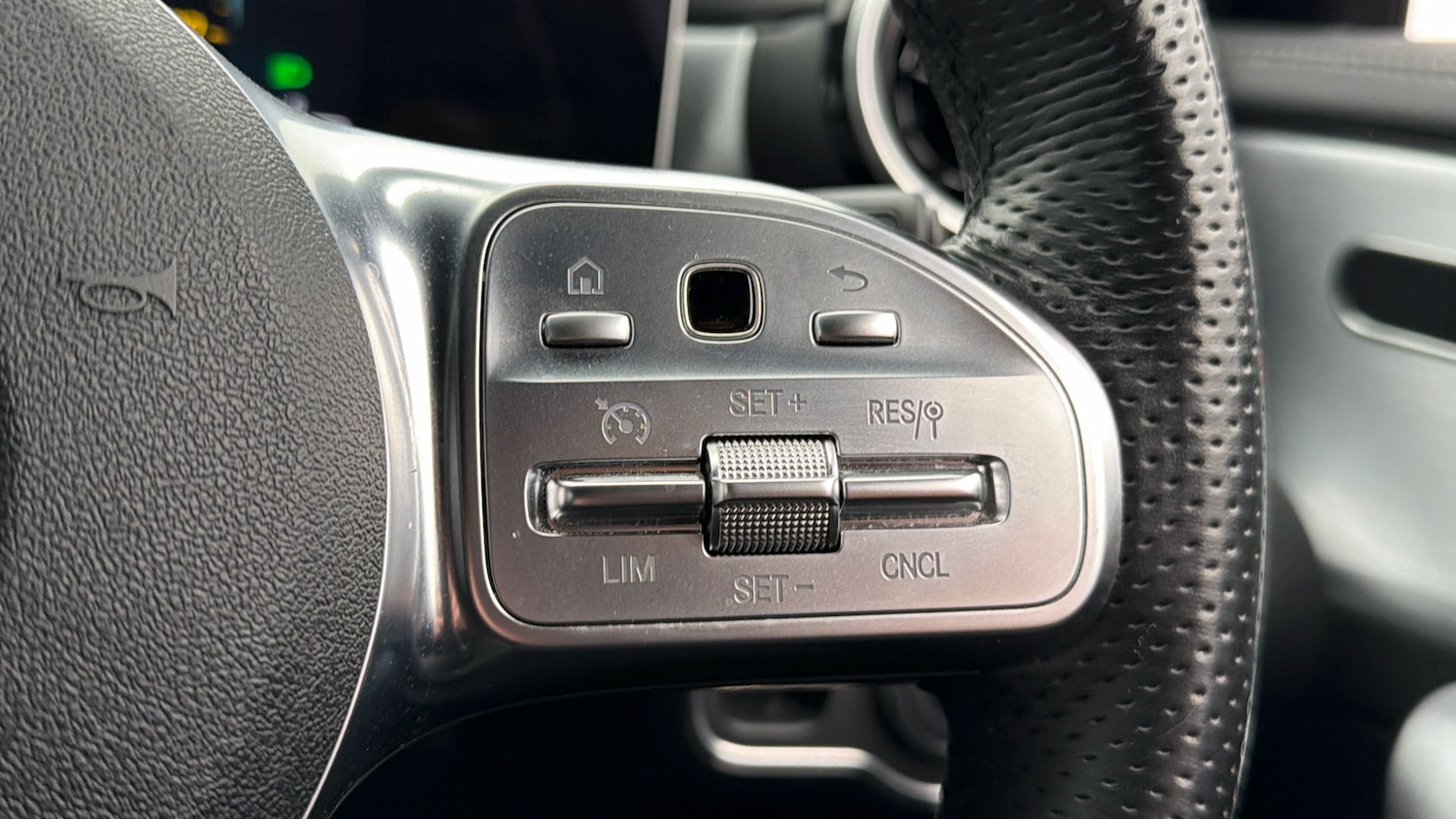 Used Mercedes-Benz CLA 2019 for sale - 78201631: Photo 24