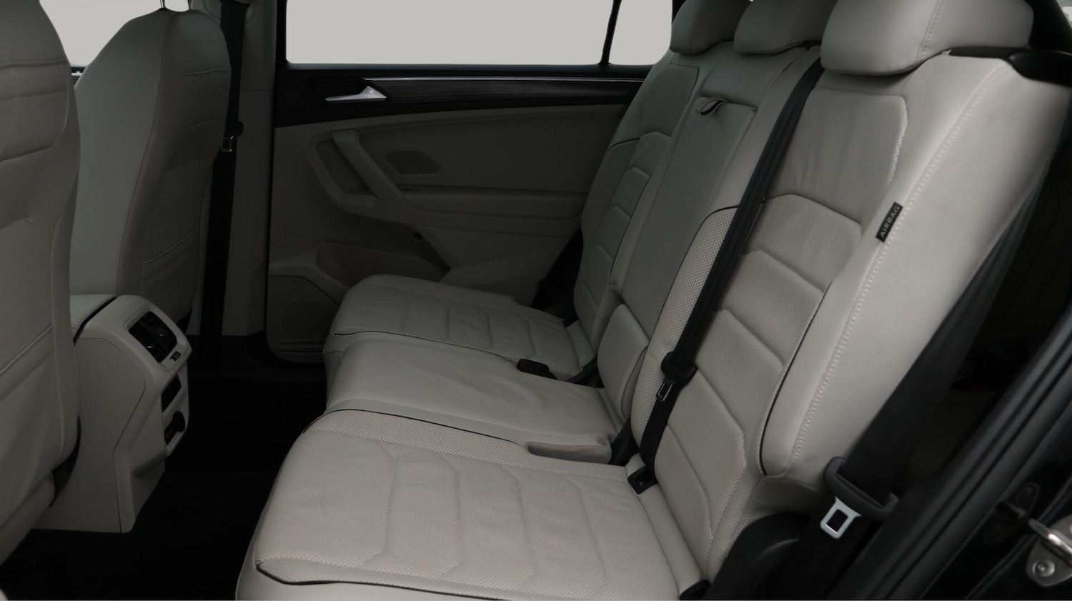 Used Volkswagen Tiguan Allspace 2023 for sale - 76189865: Photo 17
