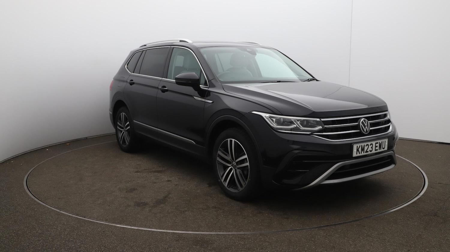Used Volkswagen Tiguan Allspace 2023 for sale - 76189865: Photo 48