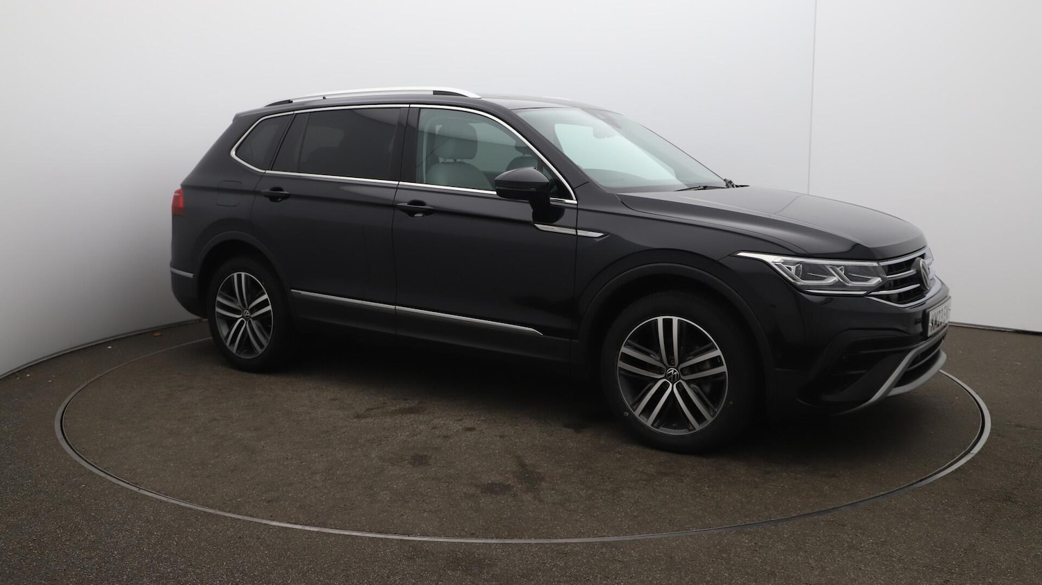 Used Volkswagen Tiguan Allspace 2023 for sale - 76189865: Photo 50