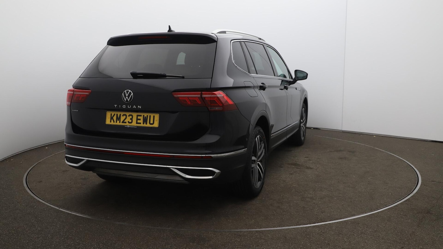 Used Volkswagen Tiguan Allspace 2023 for sale - 76189865: Photo 61