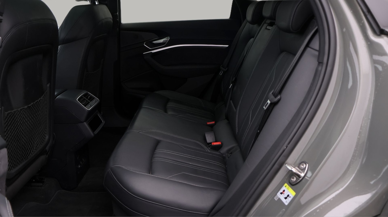 Used Audi Q8 2023 for sale - 77749628: Photo 16