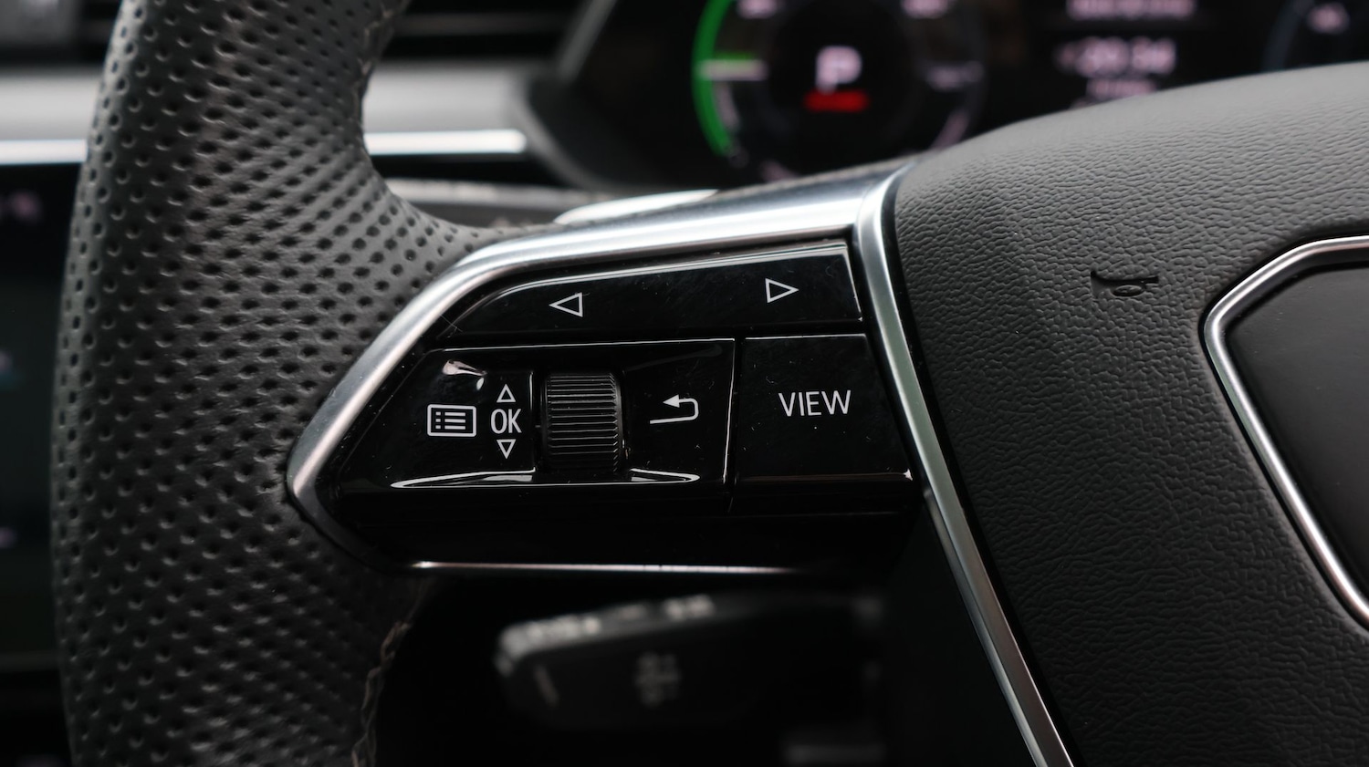 Used Audi Q8 2023 for sale - 77749628: Photo 26