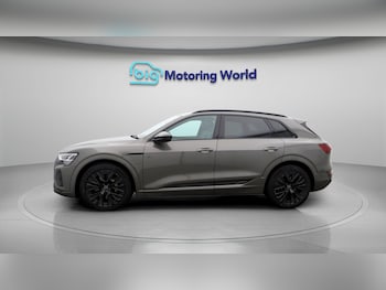 Used Audi Q8 2023 for sale - 77749628: Photo