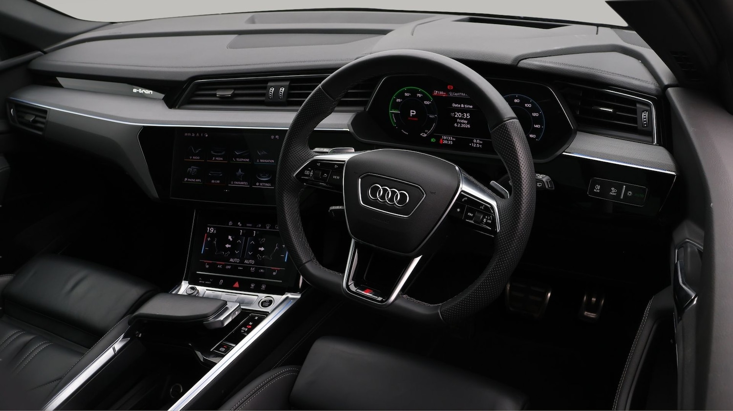 Used Audi Q8 2023 for sale - 77749628: Photo 9