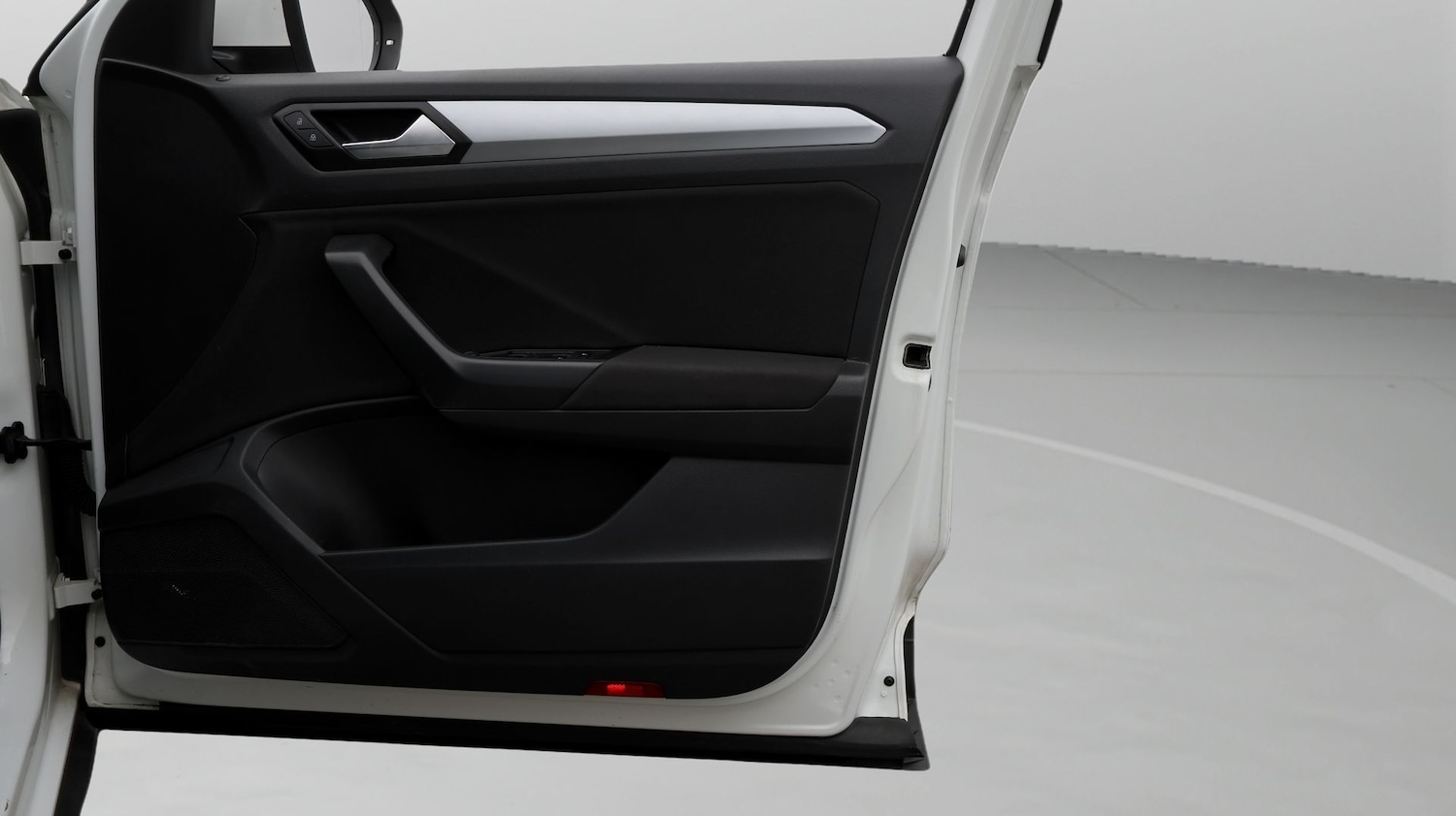 Used Volkswagen T-Roc 2022 for sale - 77790323: Photo 15