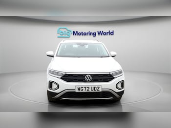 Used Volkswagen T-Roc 2022 for sale - 77790323: Photo