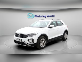 Used Volkswagen T-Roc 2022 for sale - 77790323: Photo