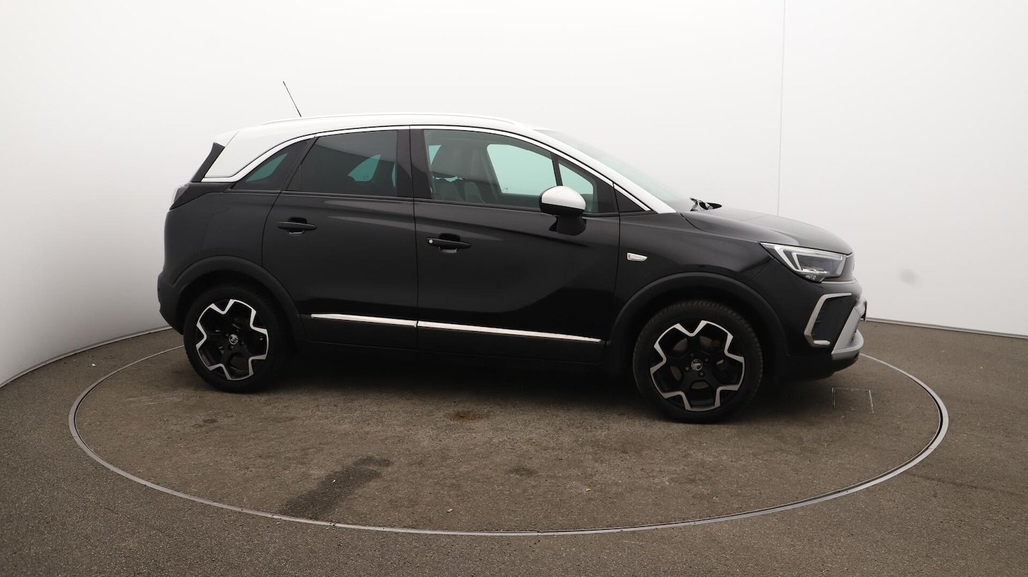 Used Vauxhall Crossland 2022 for sale - 76689645: Photo 48