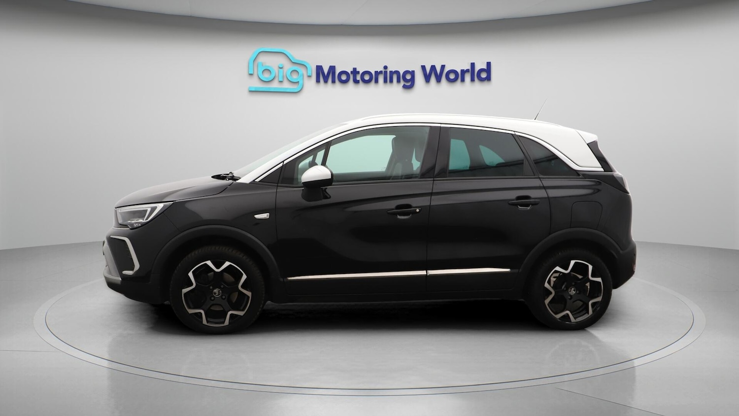 Used Vauxhall Crossland 2022 for sale - 76689645: Photo 5