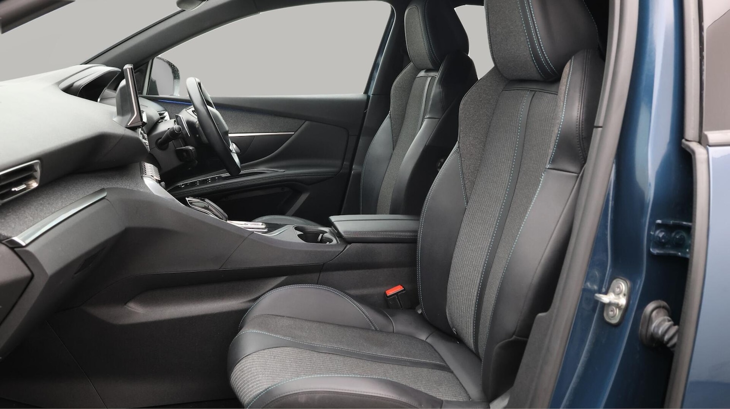 Used Peugeot 3008 2023 for sale - 76550290: Photo 15