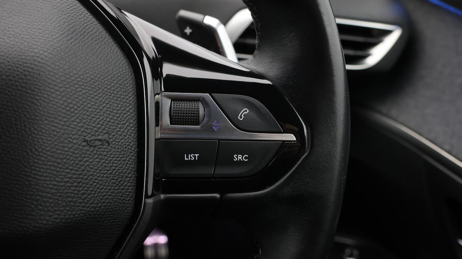 Used Peugeot 3008 2023 for sale - 76550290: Photo 24