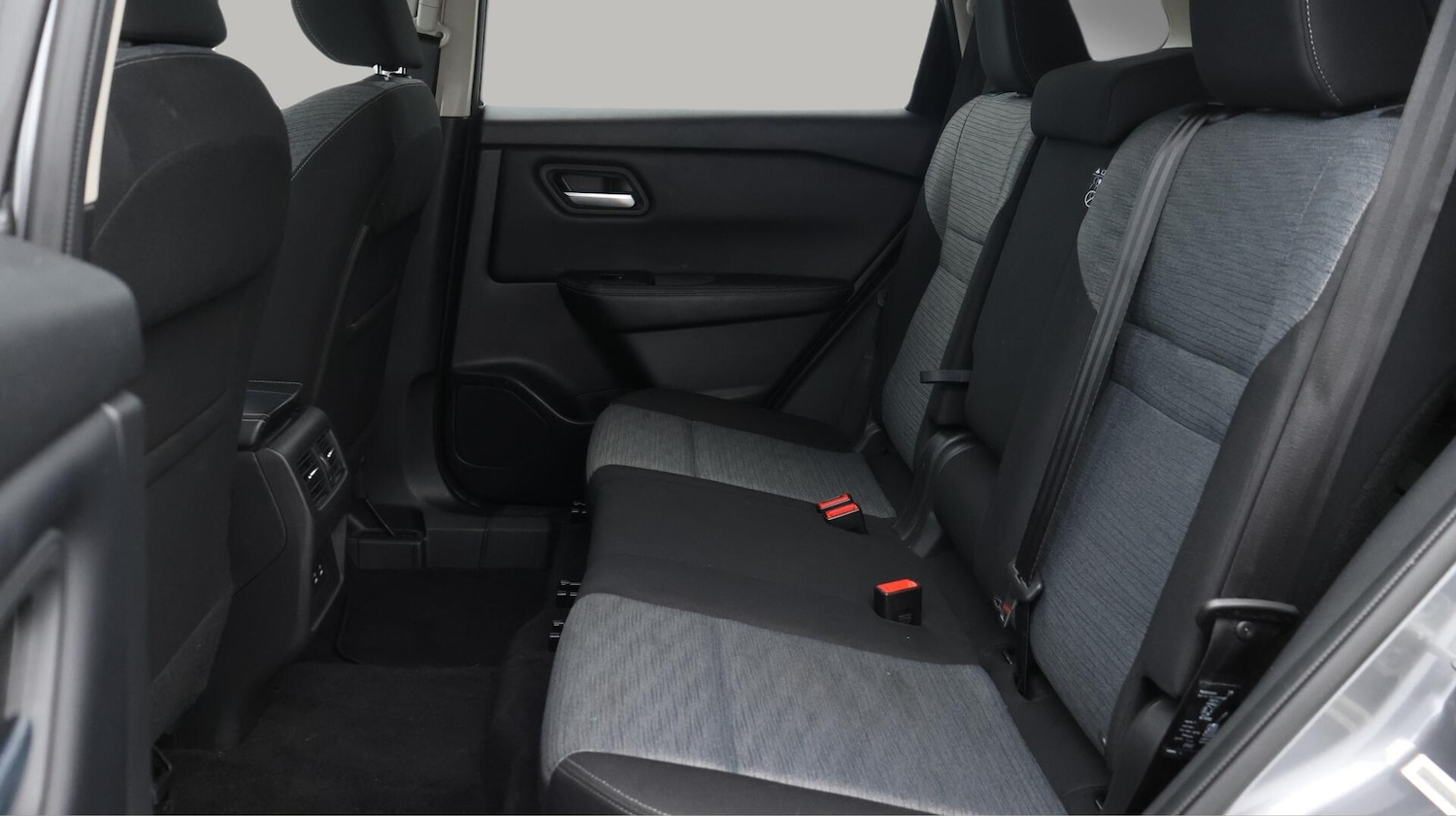 Used Nissan X-Trail 2024 for sale - 76246548: Photo 17