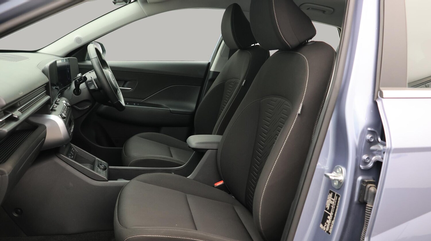 Used Hyundai KONA 2024 for sale - 76307346: Photo 15